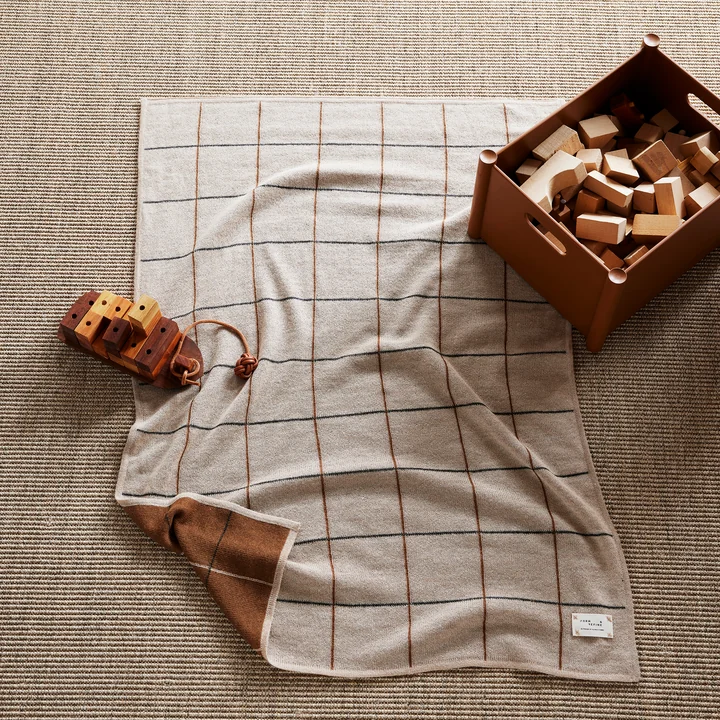 Pillar Storage Box M von Form & Refine