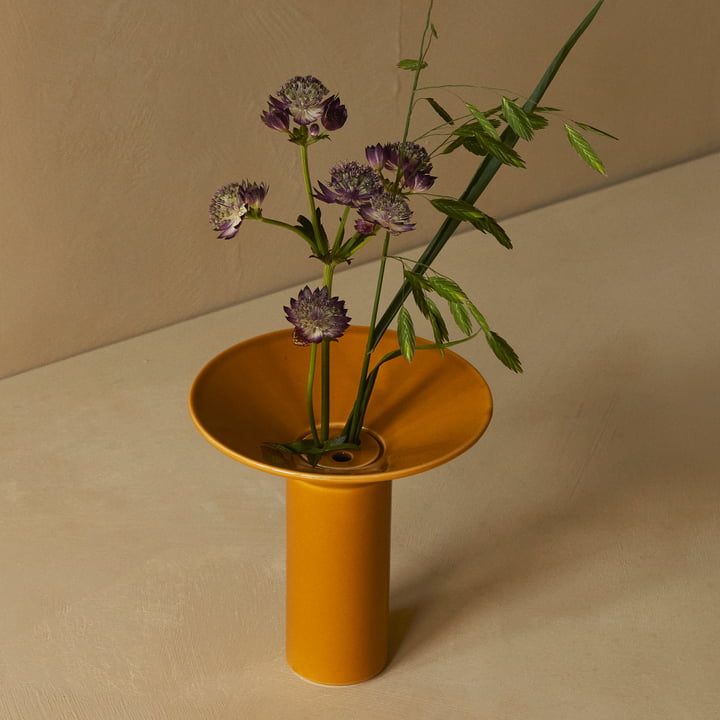 Hana Vase, ocker, H 14.5 cm von Audo