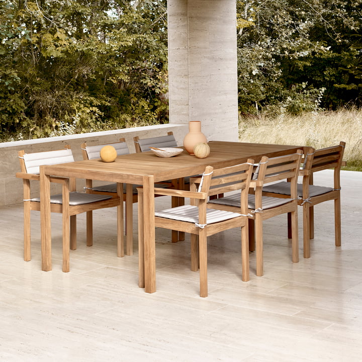 AH502 Garten Armlehnstuhl, Teak unbehandelt von Carl Hansen