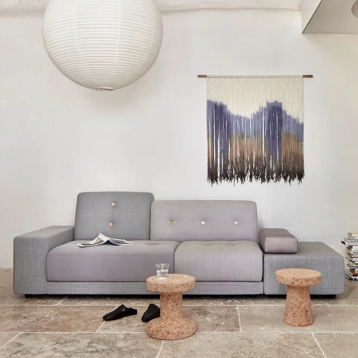 Polder Sofa mit Ottoman, Armlehne links / grau (Mix The Pebble Greys 04) (Knopfset hell 01) von Vitra