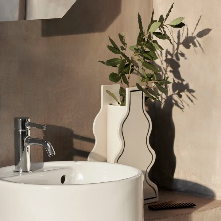 Paste Vasen von Ferm Living in der Farbe off-white