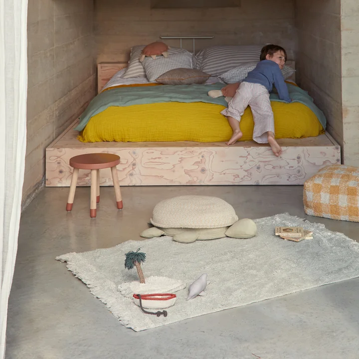 Waves Spielteppich mit Spielzubehör von Lorena Canals