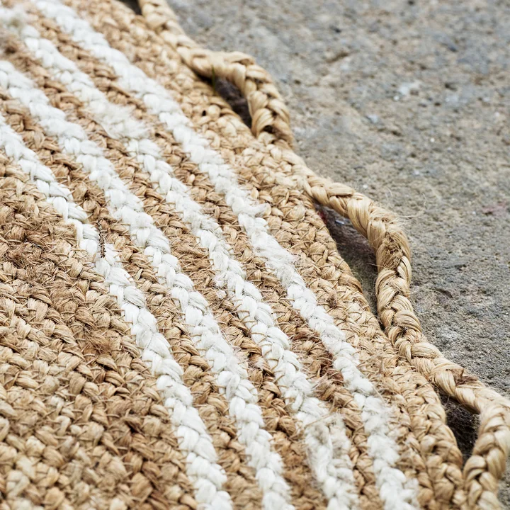 Nord Weihnachtsbaumteppich von House Doctor in der Ausführung natur