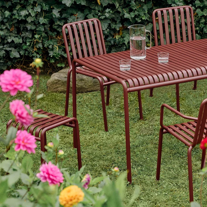 HAY - Palissade Hocker, iron red