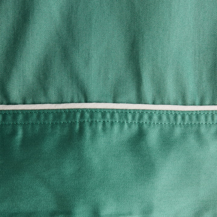 Outline Bademantel, One Size, smaragdgrün von HAY