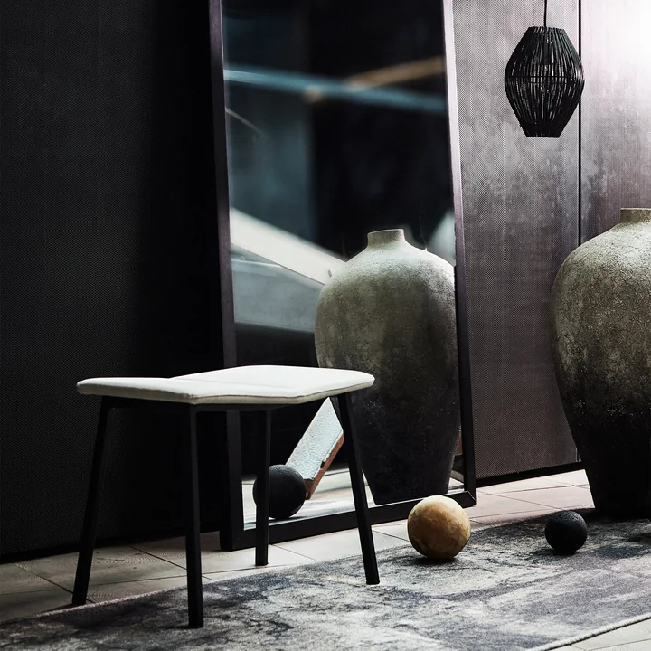 Muubs - Chamfer Hocker, schwarz / desert, Washington Wandspiegel