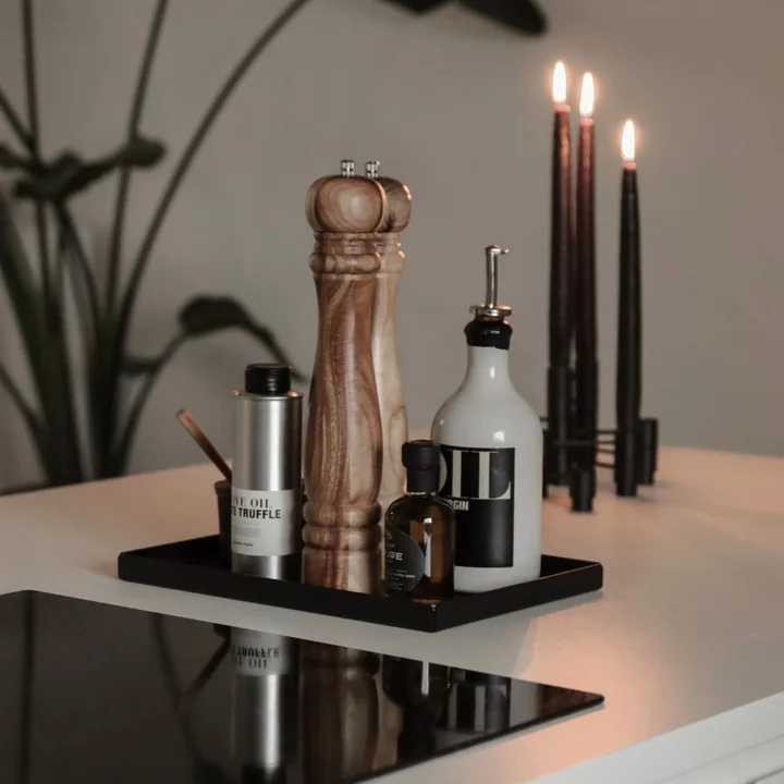 Tablett, schwarz von Nichba Design