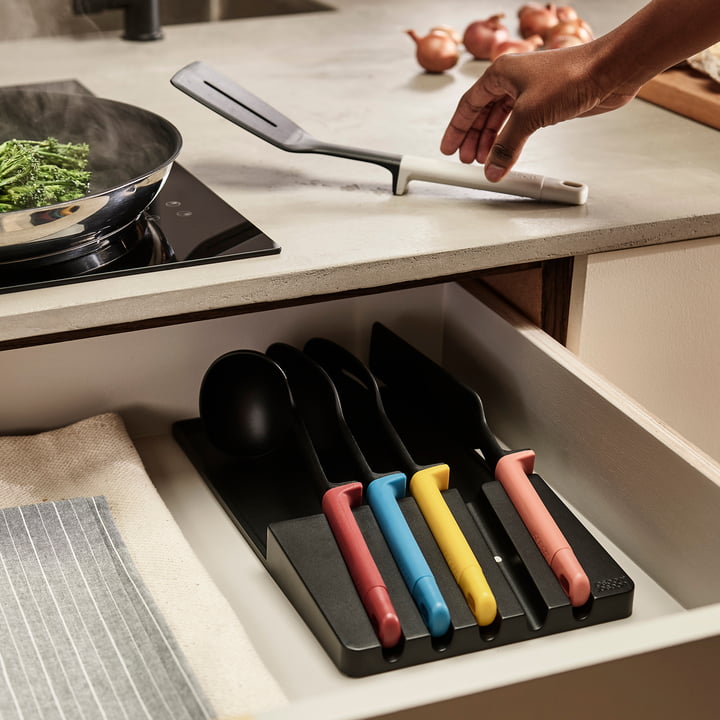 Elevate Your Cooking Utensilien- und Messerset von Joseph Joseph