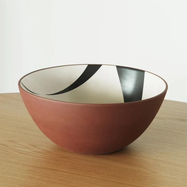 Line Schale, red clay von Normann Copenhagen