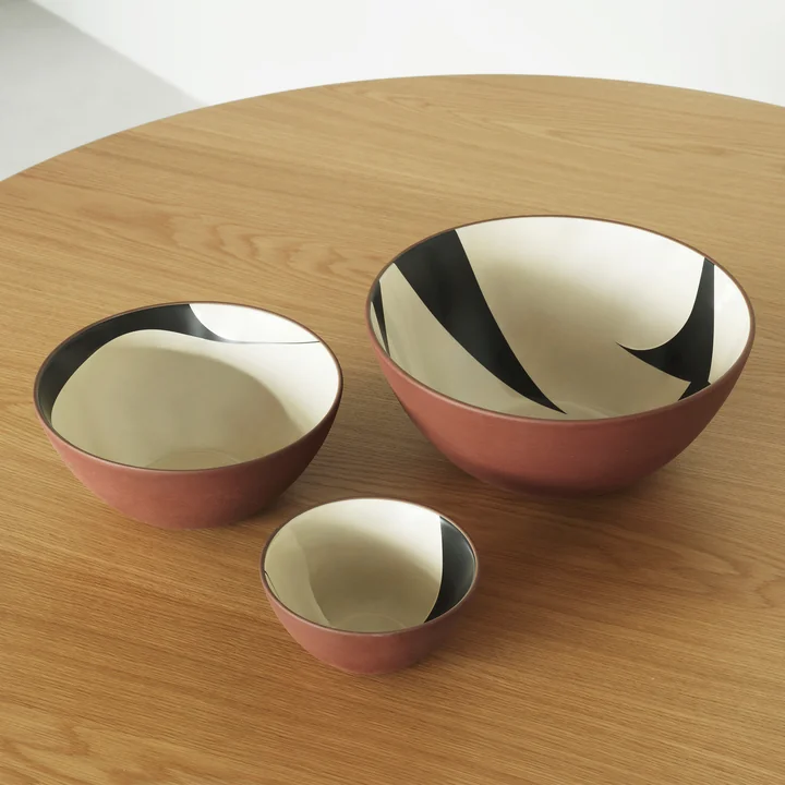Line Schale, red clay von Normann Copenhagen
