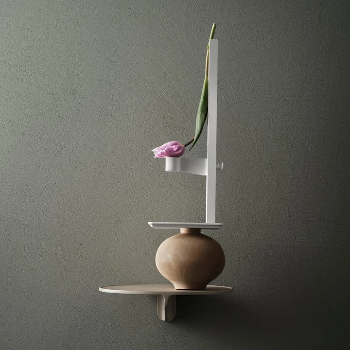 String - Museum Kerzenhalter Wandablage