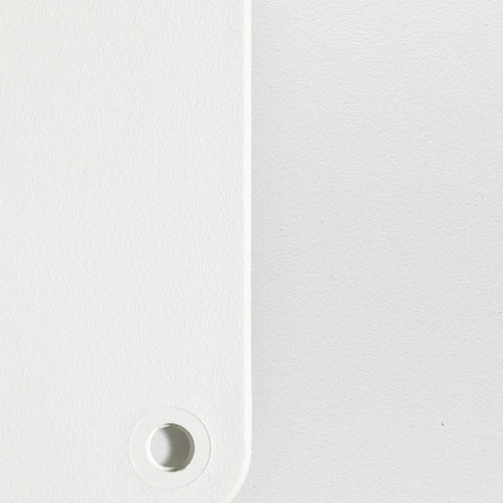 Eames Plastic RE Materialmuster von Vitra in den Farben weiß und baumwollweiß