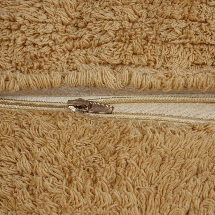 Sleepy Bear Pouf von Lorena Canals 