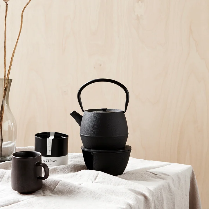 Cast Brenner von Nicolas Vahé