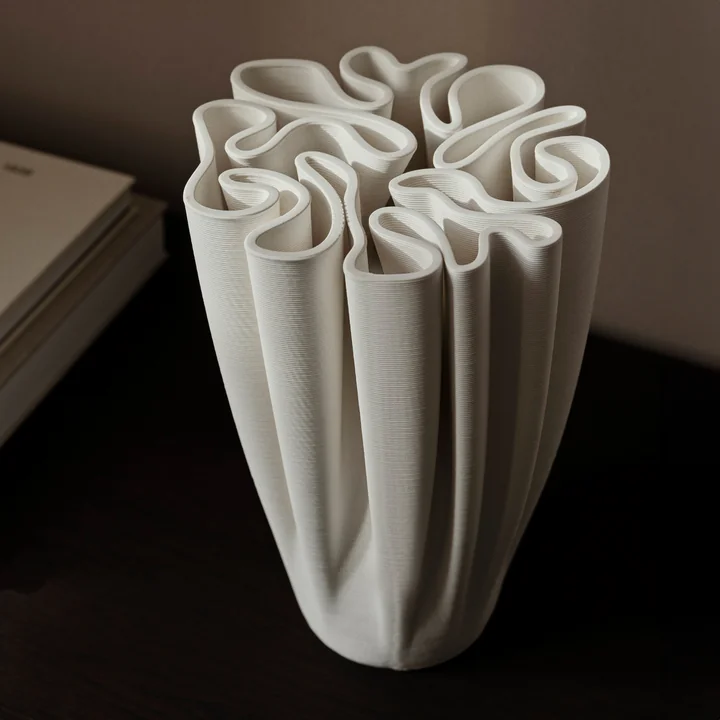 Dedali Vase, off-white von Ferm Living