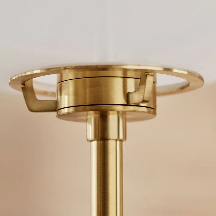 Clam Stehleuchte von Fritz Hansen