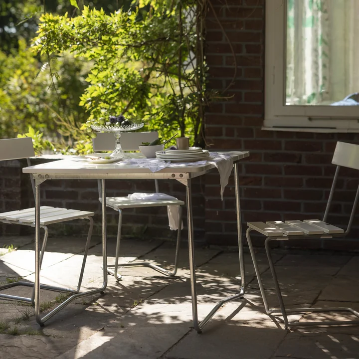 B31 84 Gartenesstisch klappbar 92 x 84 cm, Eiche weiß lackiert von Grythyttan