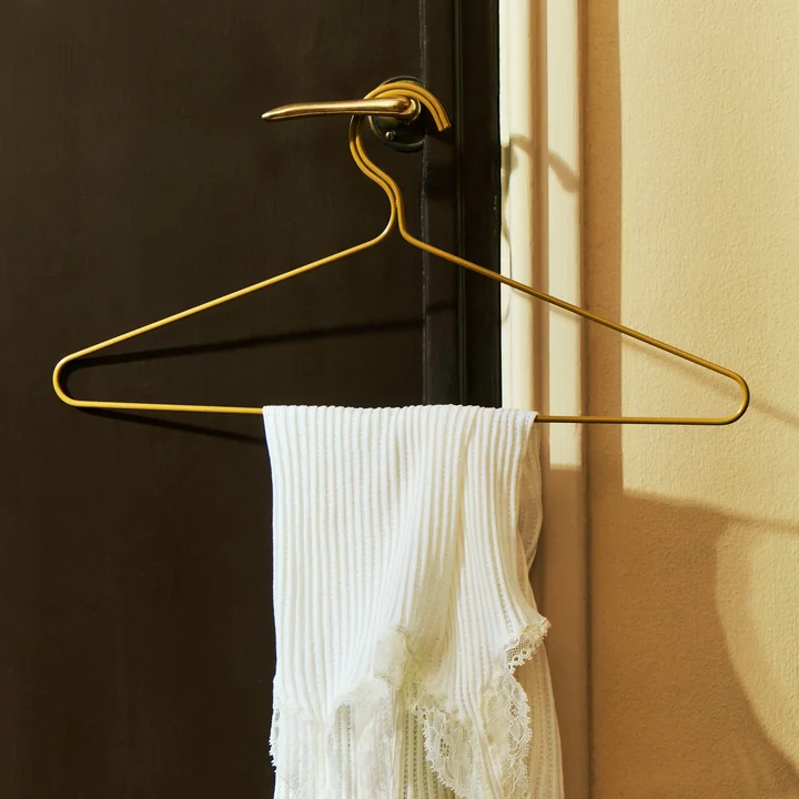 Colour Kleiderbügel, dijon von HAY