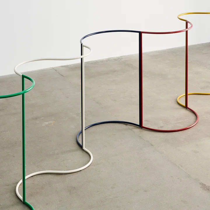 Colour Rack Garderobenständer von HAY