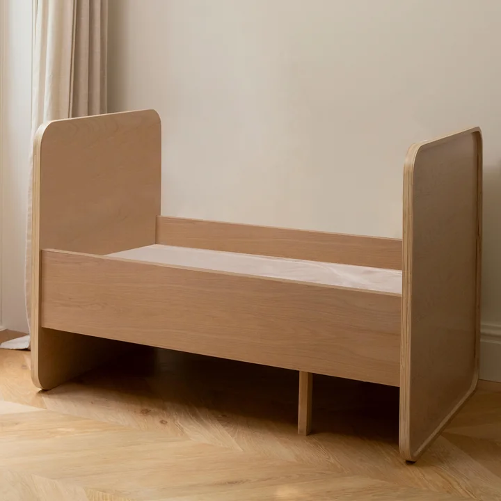 Form Baby & Junior Bed von Nofred