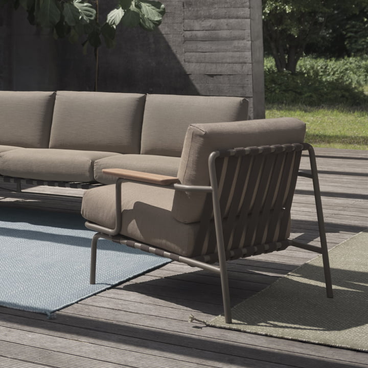 Muuto - Settle Outdoor Lounge Chair, braun / taupe (Stoff Ribbed Weave 5)