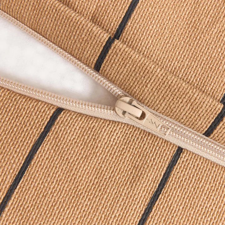 Nobodinoz - Vibes Sitzsack, L 74 x H 40 cm, braun / schwarz