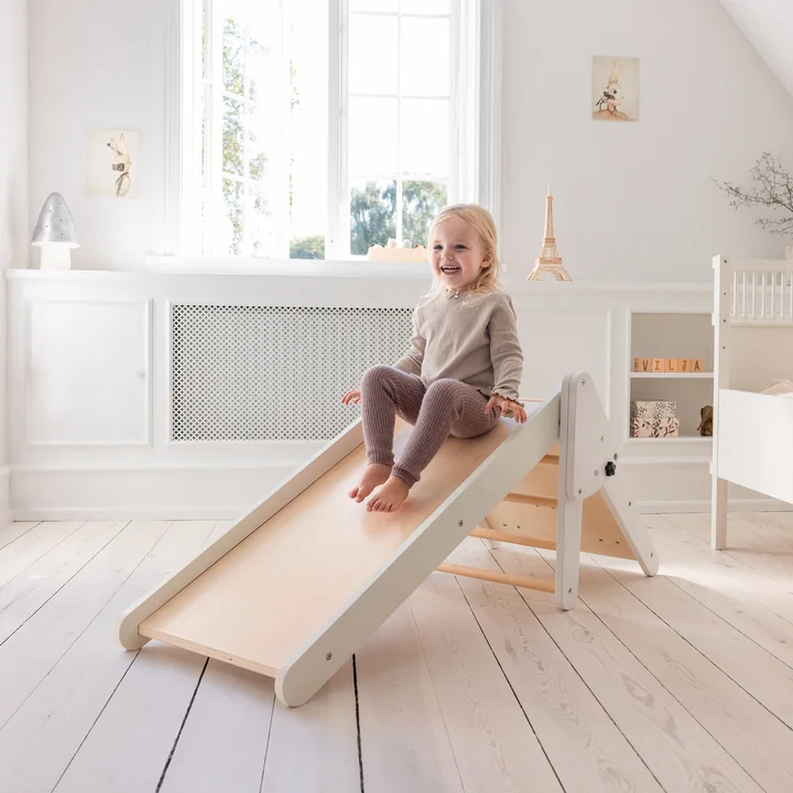 Sebra - 2 in 1 Kletter und Rollrutschute, mehrfarbig