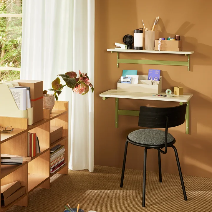 Hübsch Interior- Koi Wandschreibtisch