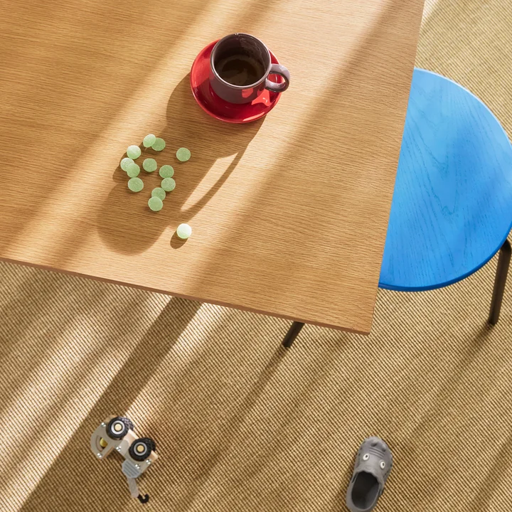 Hübsch Interior - Geo Esstisch 110 x 110 cm, Eiche