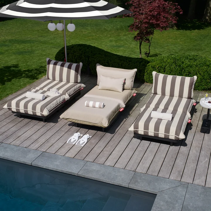 Fatboy - Paletti Outdoor Daybed, weiß / kakao gestreift
