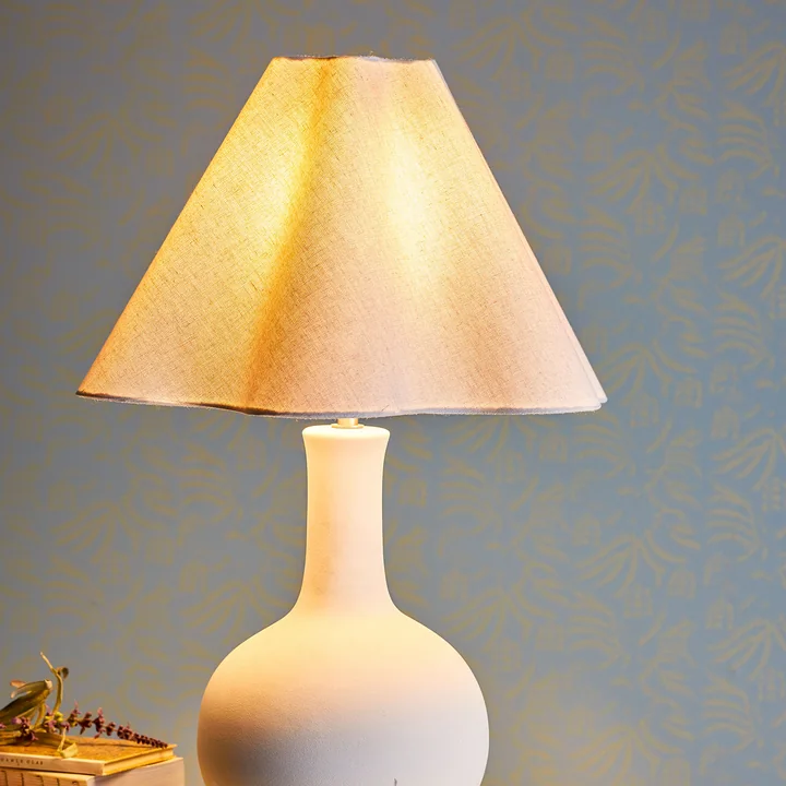 Heide Tischleuchte, weiß von Bloomingville