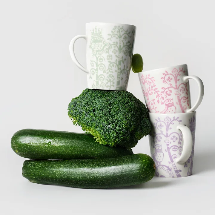 Iittala - Taika Becher mit Henkel, 0.4 l, rosa / salbei / helllila