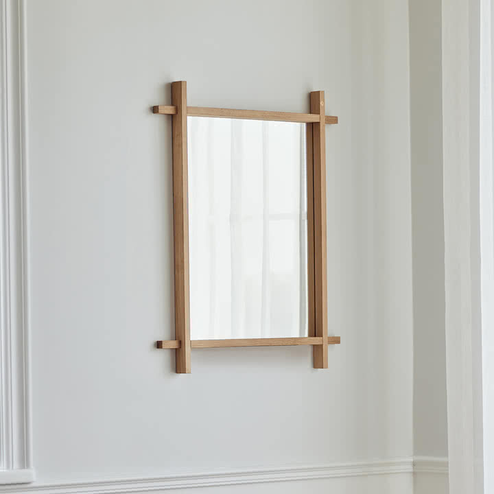 Andersen Furniture - Collect Wandspiegel, medium, 64 x 74 cm, Eiche