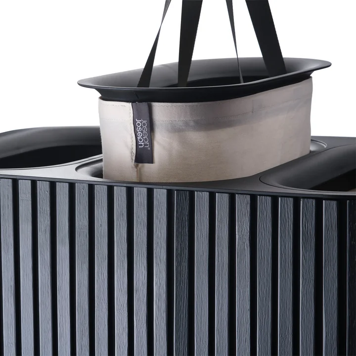 Joseph Joseph - Tota Trio Luxe Wäschetrennkorb mit drei Fächern 90 l, Bambus schwarz