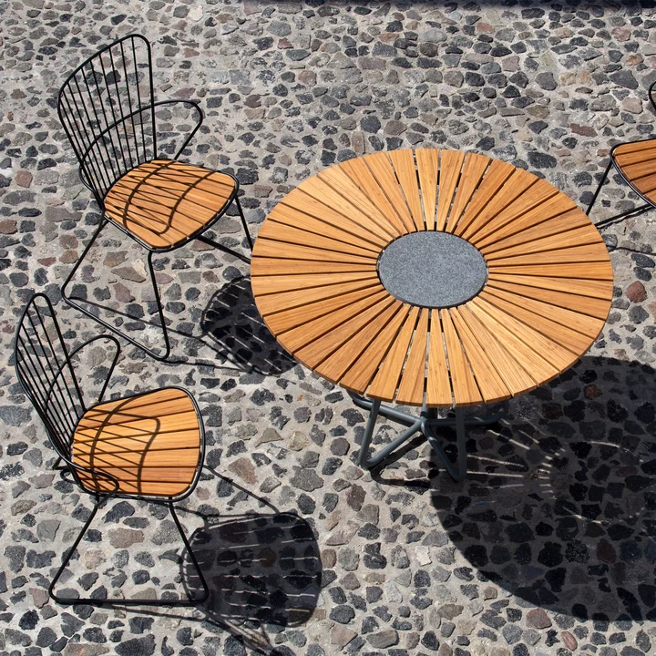 HOUE - CIRCLE Outdoor Tisch