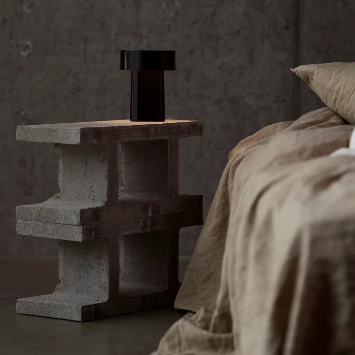 Zone Denmark - Oblong LED Akku-Leuchte, schwarz