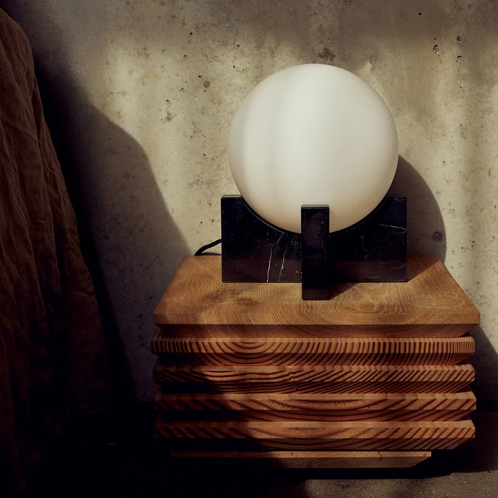 Frandsen - Hito Tischleuchte / Wandleuchte, schwarz- weiß