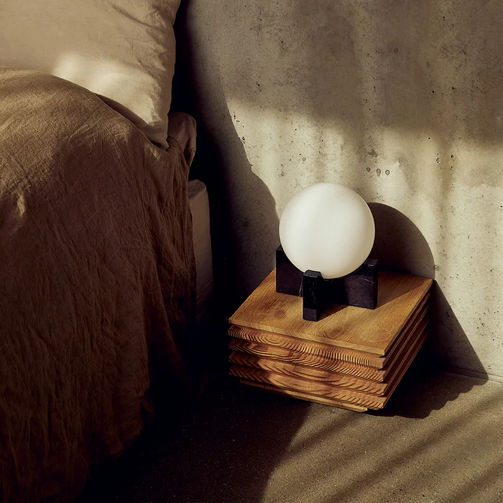 Frandsen - Hito Tischleuchte / Wandleuchte, schwarz- weiß