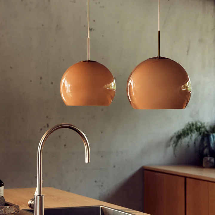 Frandsen - Ball Pendelleuchte Glas Ø 25 cm, cappuccino