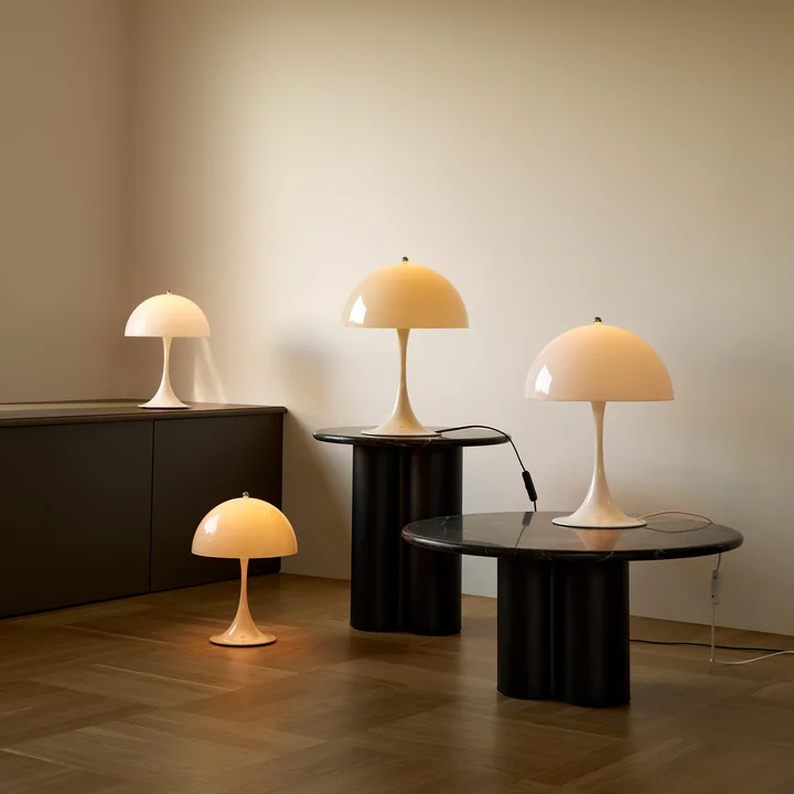 Louis Poulsen - Panthella V2 Tischleuchte 320