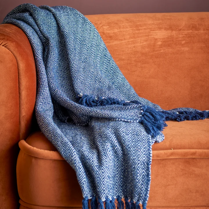 Bloomingville - Herringbone Decke, 130 x 160 cm, schwarz