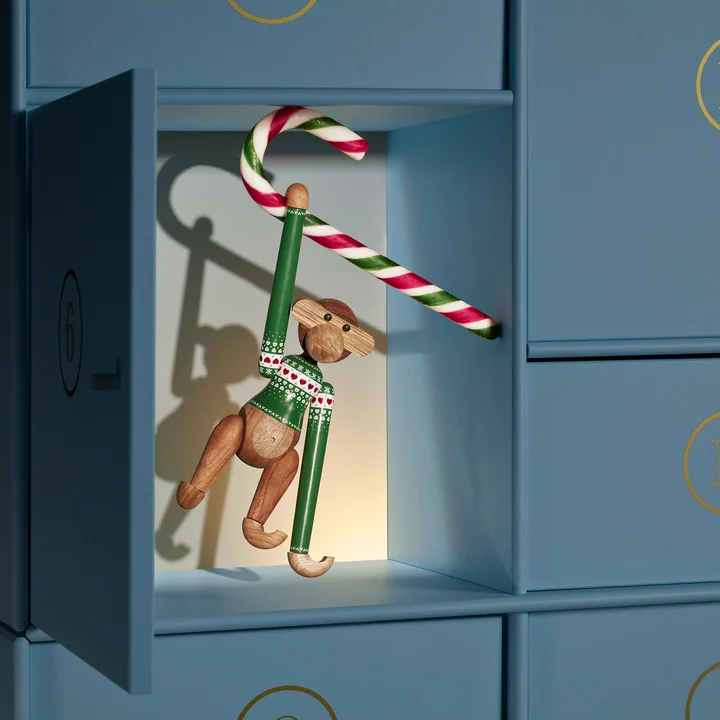 Kay Bojesen - Holz-Affe, Christmas Jumper 2025, klein, Limbaholz / Teakholz/ grün