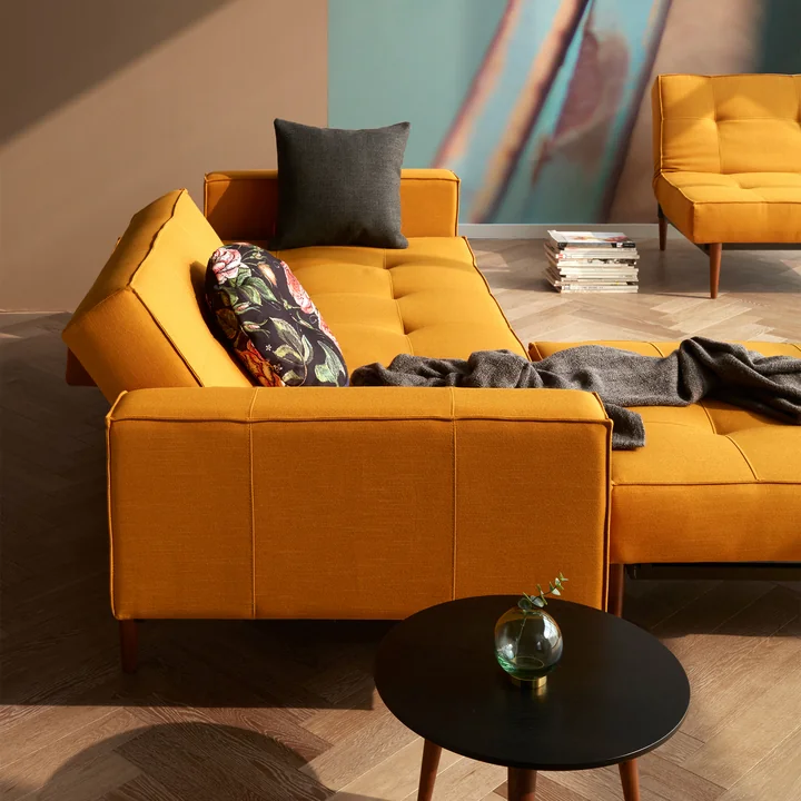 Innovation Living - Splitback Styletto Schlafsofa mit Armlehnen, burned curry (507 Elegance)