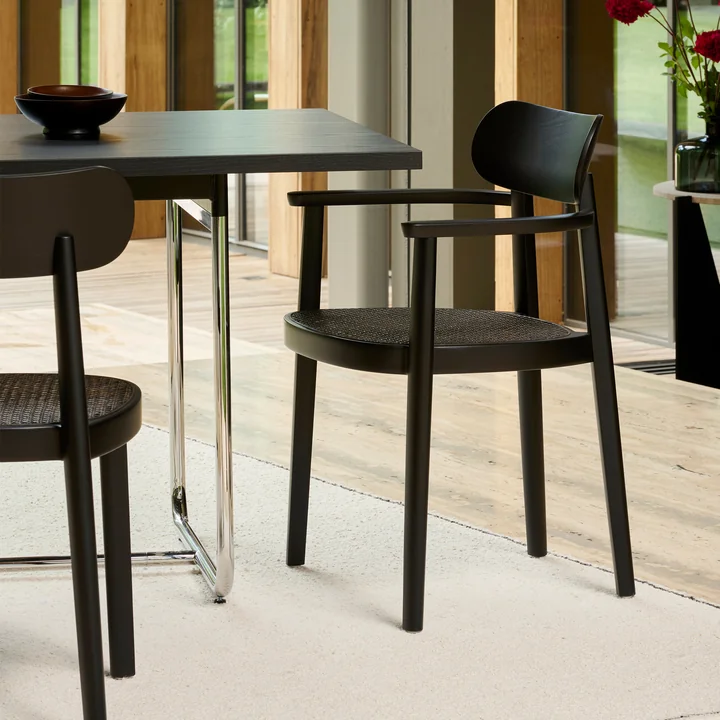 Thonet - 118 FV Armlehnstuhl, Rohrgeflecht Dark Melange / Buche schwarz (TP 29)