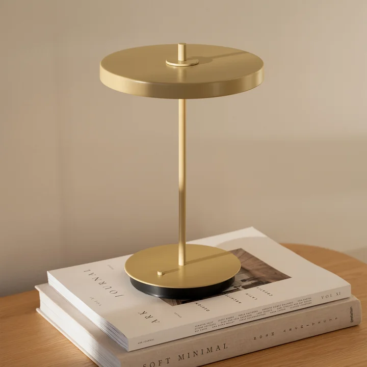 Umage - Asteria Move LED Tischleuchte, monochrom, H 30,6 cm, butter yellow