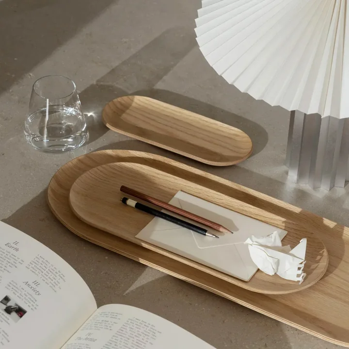 Taite Tischleuchte, lily white von Blomus