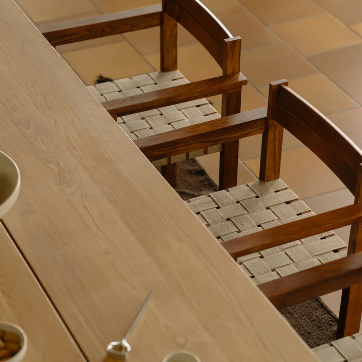 Frama - Symmetry Armlehnstuhl, Esche honey / oat