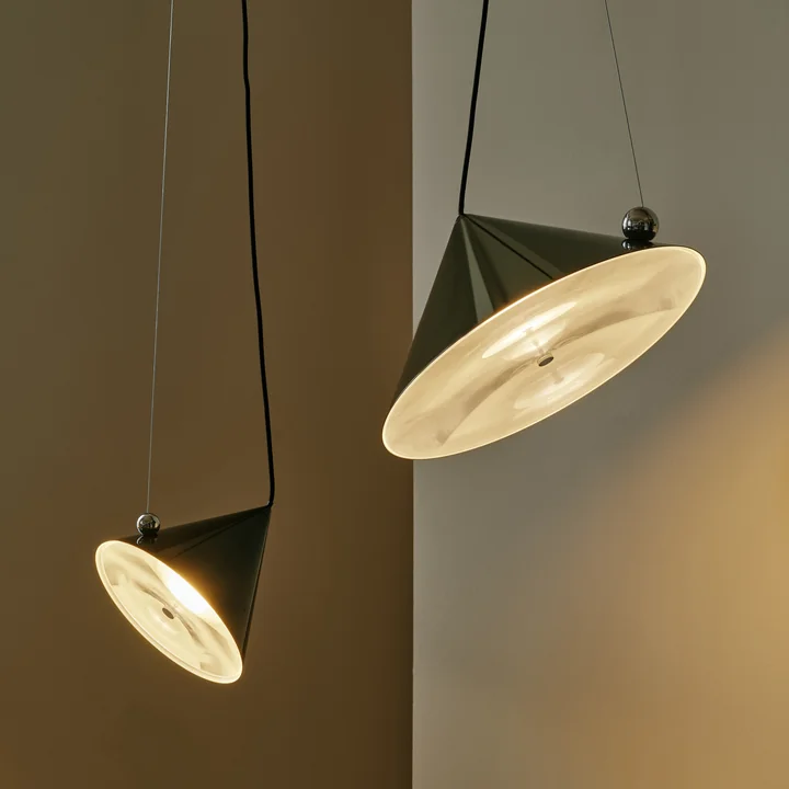 Tom Dixon - Pose LED Pendelleuchte, Ø 25 cm, kelp