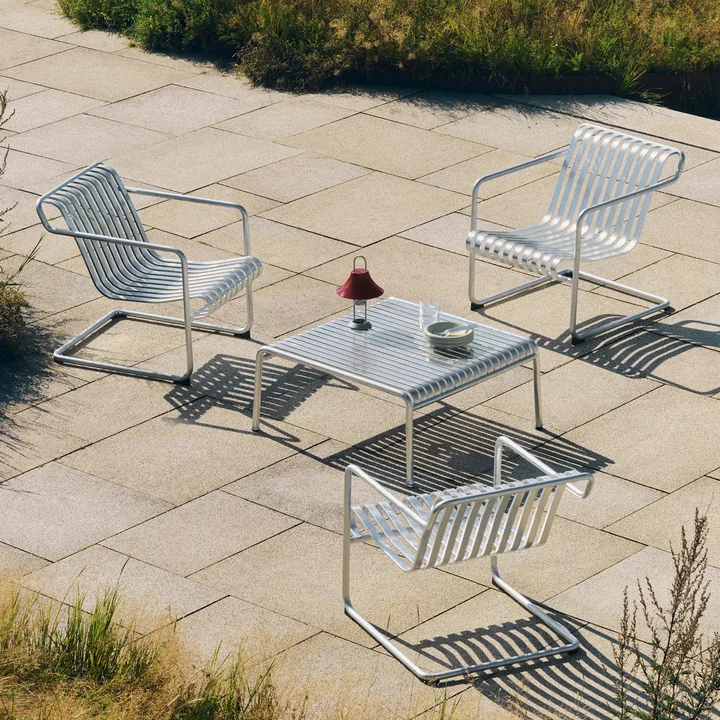 HAY - Palissade Cantilever Lounge Chair Low, hot galvanised