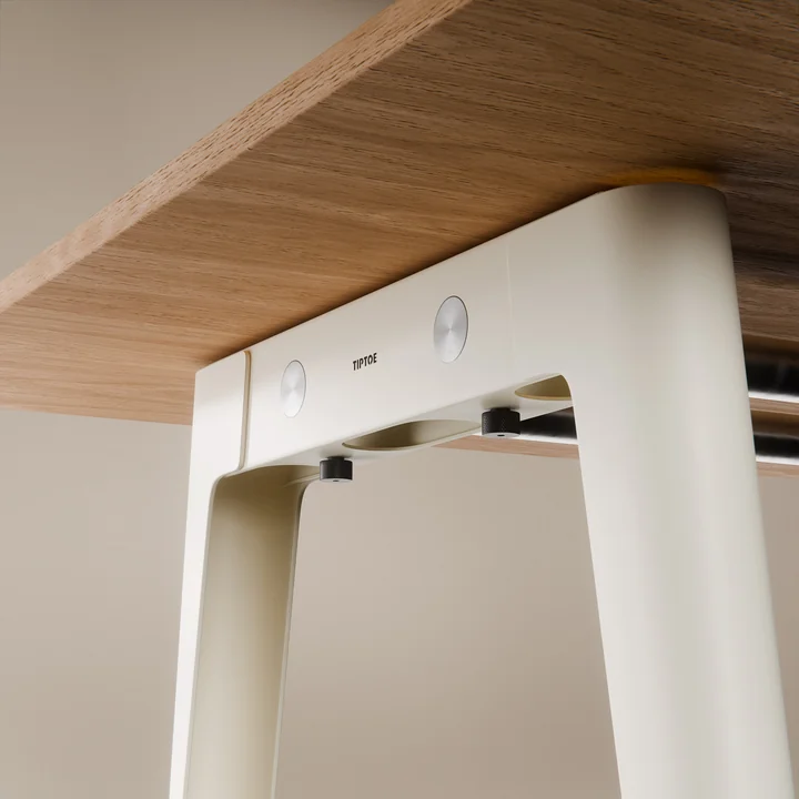 TipToe - NEW MODERN Esstisch